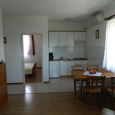 Apartments Skender Čižići Bagian luar foto