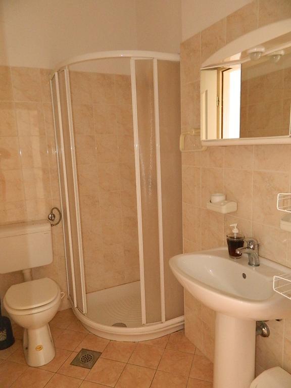 Apartments Skender Čižići Bagian luar foto